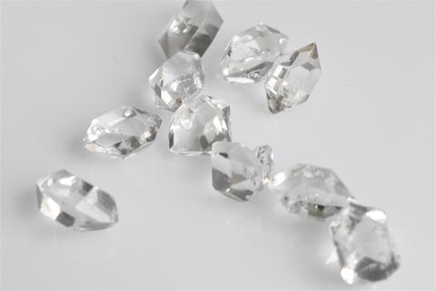 Drilled herkimer diamonds sales